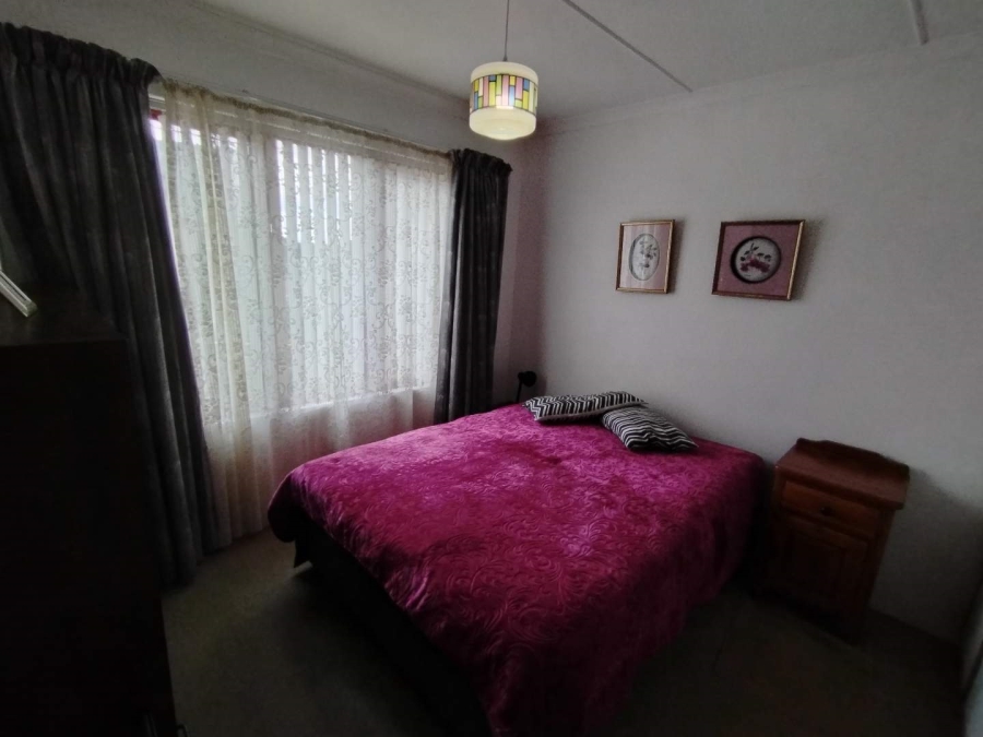 To Let 3 Bedroom Property for Rent in Stilbaai Wes Western Cape